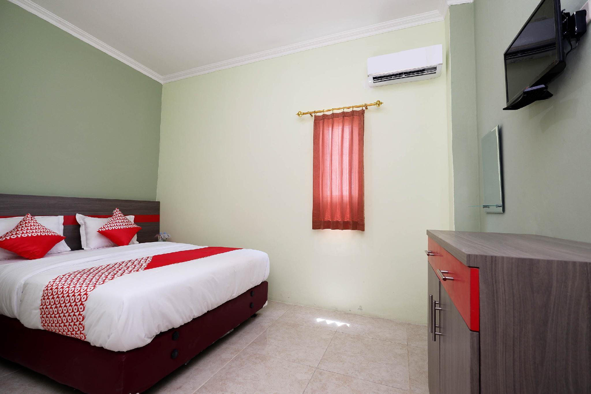 Super Oyo 1620 Sion Family Residence Grobogan Екстериор снимка